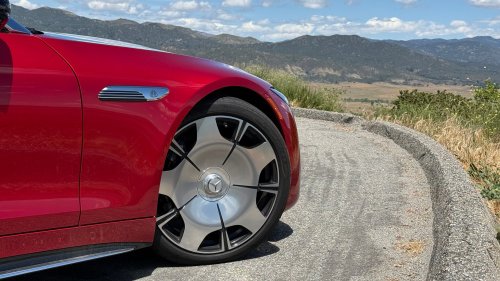 Tested: 2026 Mercedes-Maybach SL 680 Is Over the Top but Charming