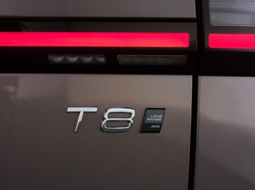 Volvo, Volvo XC60, PHEV, 2028 Volvo XC60 T8 Plug-In Hybrid Gains Monster Electric Range for a PHEV