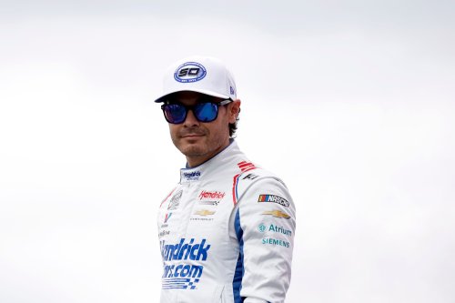 Kyle Larson’s Scores Maximum Points at Kansas to Extend NASCAR Cup Championship Lead