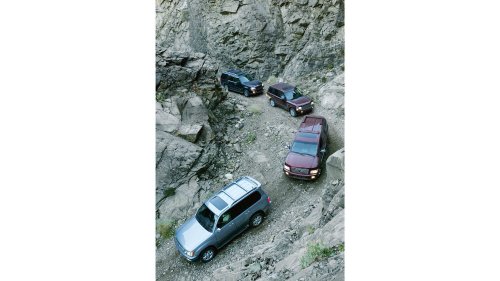 Range Rover, Rover, Lexus, Lexus LX, Lincoln, Infiniti, 2004 Range Rover vs. Lexus LX 470 vs. Lincoln Navigator vs. Infiniti QX56 Comparison Test