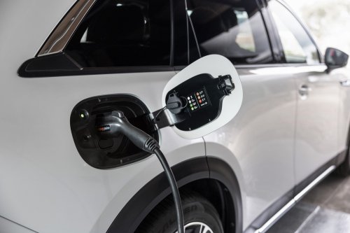Bipartisan U.S. House of Representatives Bill Would See EV Owners Pay $130 a Year for Roads