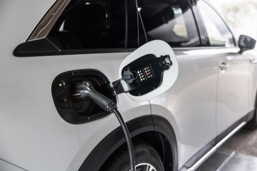 Bipartisan U.S. House of Representatives Bill Would See EV Owners Pay $130 a Year for Roads