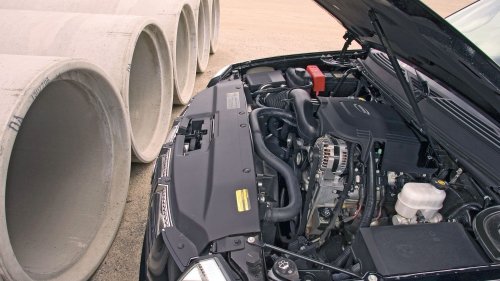 2007 Cadillac Escalade vs Mercedes-Benz GL450 vs Land Rover LR3 Comparison