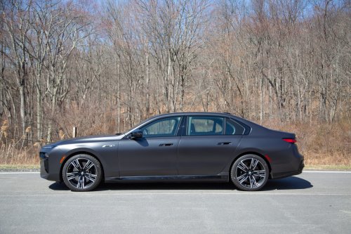 BMW, BMW i7, Tested: 2026 BMW i7 M70 Feels Like a Lower-Case M Car