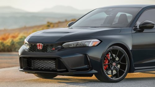 Here’s Your First Look at the 2027 Honda Civic Type R: Nicer and Cooler