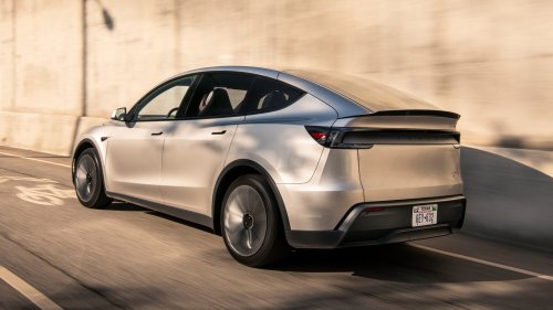 2027 Tesla Model Y L In-Depth Review: Tesla’s Best-Seller Gets Longer and Slicker