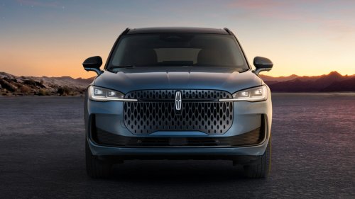2027 Lincoln Corsair Hybrid First Look: Back From the Dead Already?
