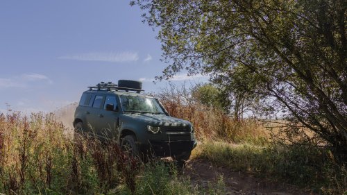 JLR Builds a Defender-Based Military Truck Called the Wolf Series II