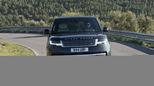 2027 Range Rover Electric First Look: It Barely Looks Electric