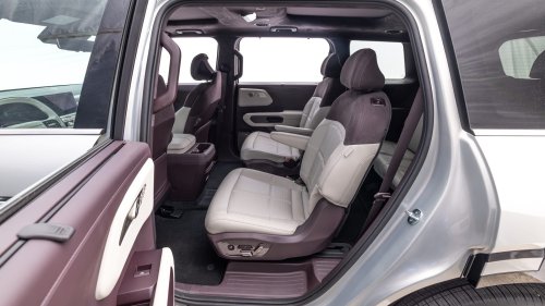 2027 Kia Telluride Hybrid vs. 2026 Hyundai Palisade Hybrid Comparison: Same DNA, Different Personalities