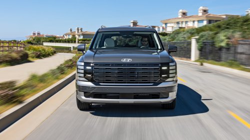 2027 Kia Telluride Hybrid vs. 2026 Hyundai Palisade Hybrid Comparison: Same DNA, Different Personalities