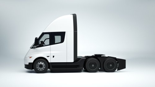 HMD Trucking Built a 700-Truck Diesel Fleet. Now It’s Buying 50 Tesla Semi Trucks.
