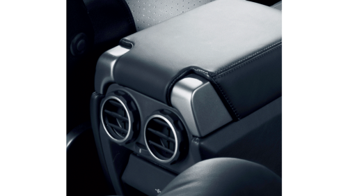 2006 Range Rover Sport Review: Land Rover vs. Porsche and BMW