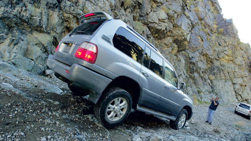 2004 Range Rover vs. Lexus LX 470 vs. Lincoln Navigator vs. Infiniti QX56 Comparison Test