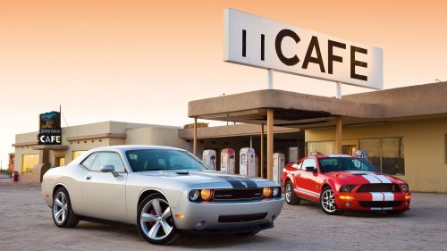 Dodge, Dodge Challenger, Ford, 2008 Dodge Challenger SRT8 vs. Ford Shelby GT500 Comparison Test