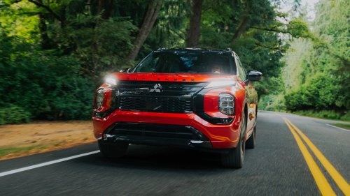 2026 Mitsubishi Outlander Plug-In Hybrid First Drive: Better Choice
