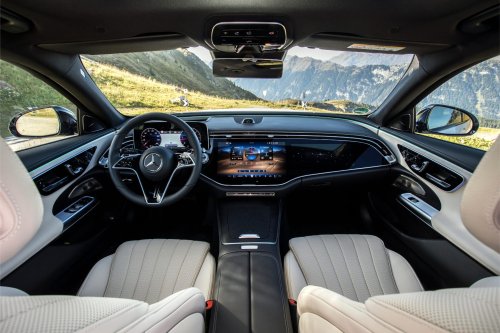 Mercedes-Benz, Mercedes-Benz Recalling Over 144,000 Cars for Instrument Panel Failure