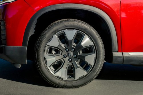 Honda, Tested: 2026 Honda Pilot Elite Needs a Hybrid Upgrade
