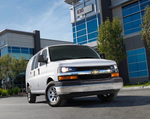 2027 Chevy Express and GMC Savana Vans Finally Get Touchscreens