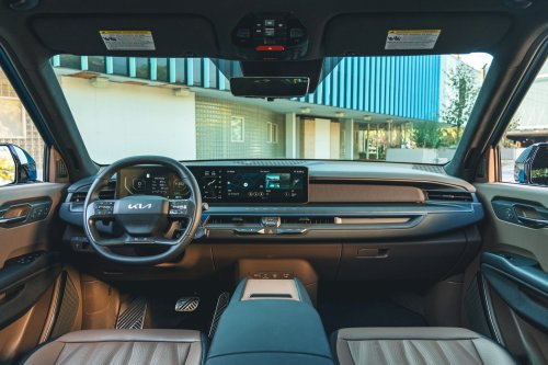 Kia, Kia EV9, Kia Recalls 21,290 EV9 SUVs That Could Fail to Disable Front Airbags