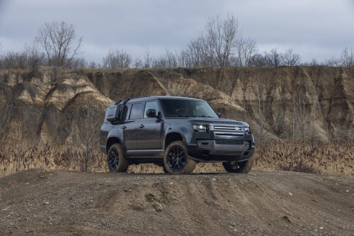 Jaguar Land Rover Recalls 170,000 SUVs with Hybrid System Failure