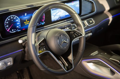 Tested: 2026 Mercedes-Benz GLE450 Almost Feels Like a Throwback