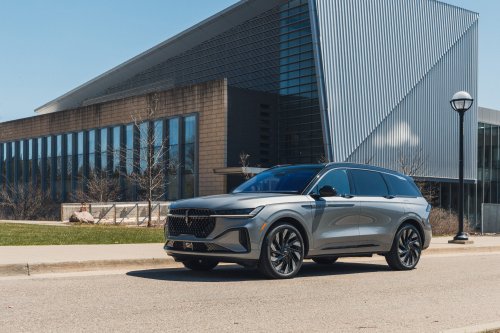 Lincoln to Phase Out Chinese Imports, Expand U.S. Production