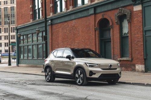 Volvo Cancels EX40 Electric SUV Amid Falling Sales