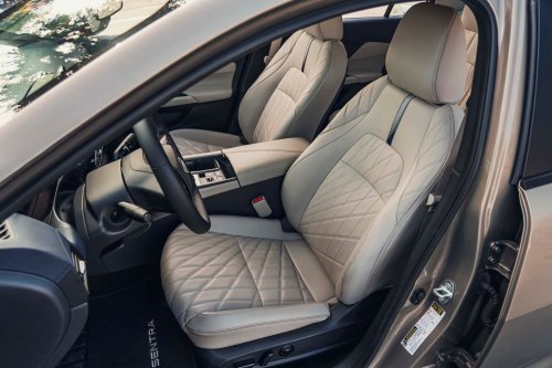AWD, Heated Seats Are Way More Popular Than AWD Among New-Car Shoppers