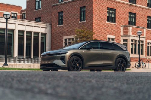 You Might Get $3500 Off Some New EVs if You Live in California