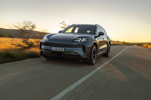 Porsche, Porsche 911, SuperCar, Porsche Considering New Supercar Above the 911, But No New Gas 718 Models