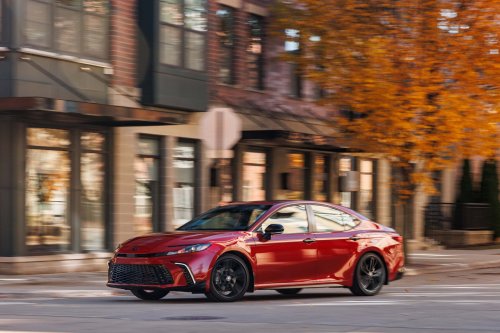Californians Are Buying More Hybrids Than EVs This Year