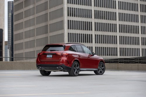 Mercedes-Benz, Mercedes-Benz Recalls 310K Cars That Could Potentially Roll Away