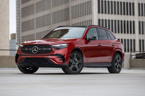 Mercedes-Benz, Mercedes-Benz Faces Potential Ban in the U.S. Due to Senate Moves
