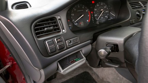 Driving a Pristine, 315-Mile 1994 Honda Accord EX Coupe 32 Years Later