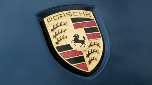 2003 Porsche Cayenne S vs. 2004 BMW X5, Infiniti FX45, and Cadillac SRX Comparison Test