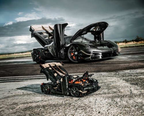 Koenigsegg, Koenigsegg Sadair’s Spear: Lego's Most Ambitious Technic Set Yet
