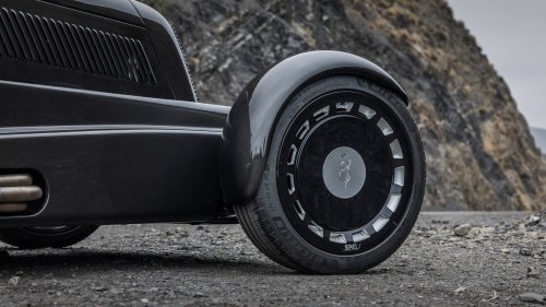 SP40 Restomod Speedster First Drive: A Modern Marvel With Vintage Style