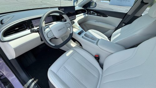 I Just Drove a $10,000 Chinese EV. No, It Didn’t Suck