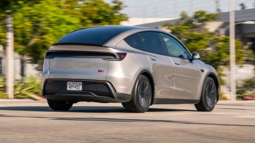 2027 Tesla Model Y L In-Depth Review: Tesla’s Best-Seller Gets Longer and Slicker