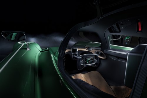 McMurtry Spéirling Pure Is a 986-HP Electric-Powered 'Fan Car'