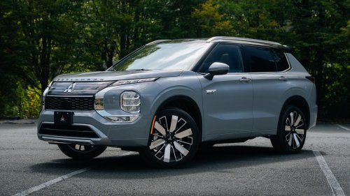 2026 Mitsubishi Outlander Plug-In Hybrid First Drive: Better Choice