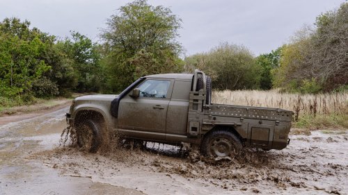JLR Builds a Defender-Based Military Truck Called the Wolf Series II