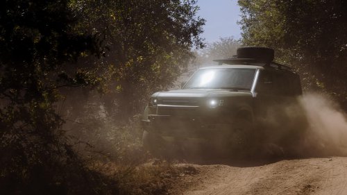 JLR Builds a Defender-Based Military Truck Called the Wolf Series II