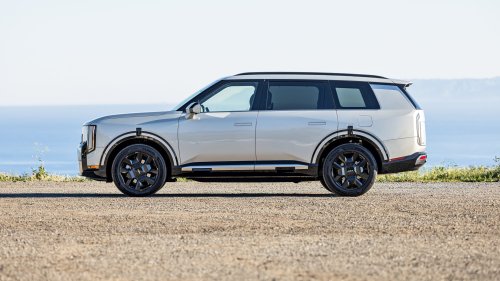 2027 Kia Telluride Hybrid First Test: Quicker, Heavier, and Slightly Confused