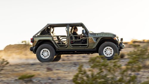 2026 Jeep Wrangler 392 Commando First Test: A Riotous, Supercharged Salute to the Troops