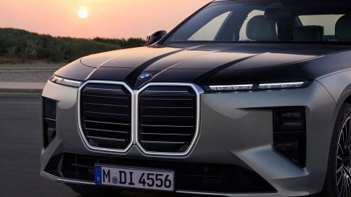 This Is the 2027 BMW 7 Series: Even More Screens, New Tech, and the Same Presence