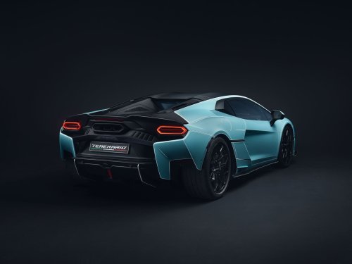 Lamborghini, Lamborghini Temerario Ad Personam Twins Wear Sketch Lines