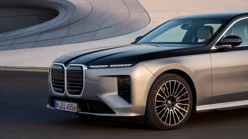 This Is the 2027 BMW 7 Series: Even More Screens, New Tech, and the Same Presence