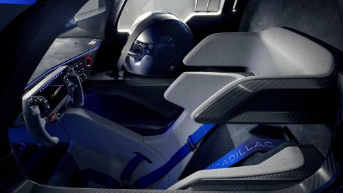 Cadillac V-One Concept: Cadillac Embraces Its Inner Ferrari With Supercar